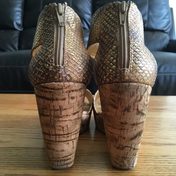 7M Isola Gold Cork Wedge Heels - Picture 3 of 12
